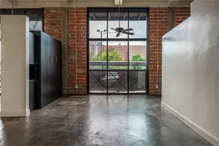 915 N San Jacinto St, Houston, TX 77002 - Photo 11