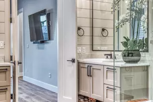 10247 Wooded Reserve Ct, Washington, TX 77880 - Photo 13