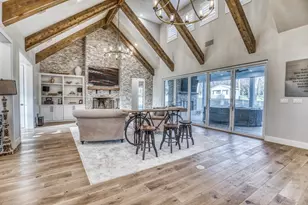 10247 Wooded Reserve Ct, Washington, TX 77880 - Photo 5