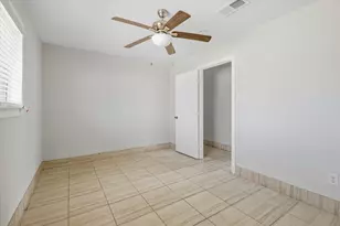 501 Ladd St, Dayton, TX 77535 - Photo 19