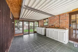 3314 Tanglewilde St, Houston, TX 77063 - Photo 21
