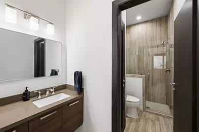 1842 Colquitt Street, Houston, TX 77098 - Photo 9