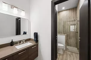 1842 Colquitt St, Houston, TX 77098 - Photo 9