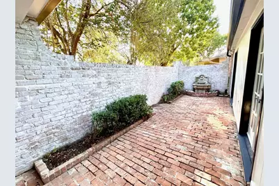 10010 Burgoyne Road, Houston, TX 77042 - Photo 7