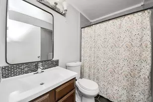 18046 Garden Manor Dr, Houston, TX 77084 - Photo 13