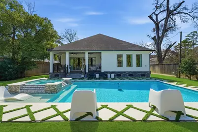 802 W 30th Street, Houston, TX 77018 - Photo 3