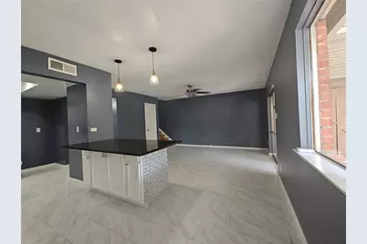 2252 Shadowdale Drive #362, Houston, TX 77043 - Photo 11