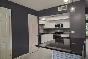 2252 Shadowdale Dr, Houston, TX 77043 - Photo 15