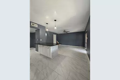 2252 Shadowdale Drive #362, Houston, TX 77043 - Photo 9