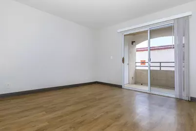 1701 Waco Street #15, Gonzales, TX 78629 - Photo 5