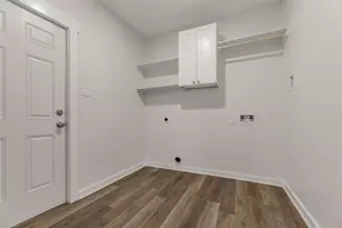 1557 E East William J Bryan Pkwy, Bryan, TX 77803 - Photo 19