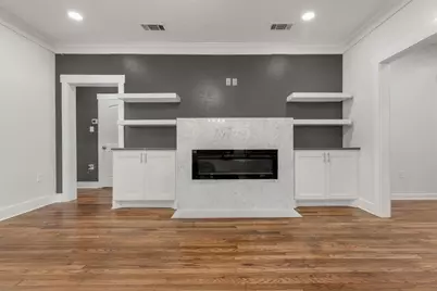 1557 E East William J Bryan Parkway, Bryan, TX 77803 - Photo 7