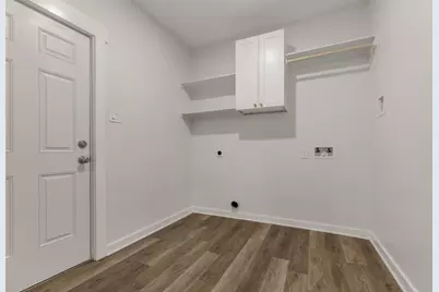 1557 E East William J Bryan Parkway, Bryan, TX 77803 - Photo 19