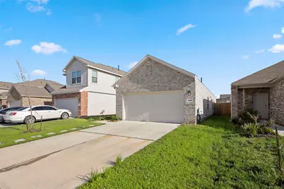 6444 Wenlock Drive, Houston, TX 77048 - Photo 3