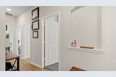 6444 Wenlock Drive, Houston, TX 77048 - Photo 5