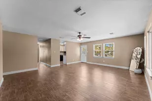 6 Pinedale Subdivision Rd, Huntsville, TX 77320 - Photo 9