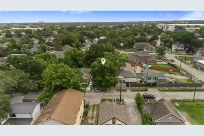 1612 Common Street, Houston, TX 77009 - Photo 11