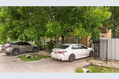 1612 Common Street, Houston, TX 77009 - Photo 19