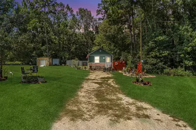 2075 Mangum Road, Livingston, TX 77351 - Photo 11