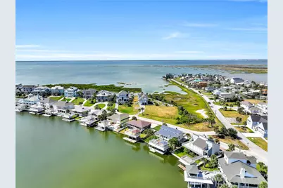 3519 Christmas Tree Point Road, Galveston, TX 77554 - Photo 5
