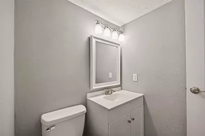 7600 Emmett F Lowry Expressway #313, Texas City, TX 77591 - Photo 13