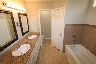 6223 Autumn Forest Dr, Houston, TX 77092 - Photo 13