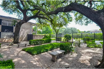 7900 Westheimer Road #105, Houston, TX 77063 - Photo 21