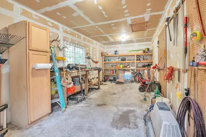 3197 Mann Road, Conroe, TX 77303 - Photo 17