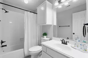 3915 Cinnamon Fern Ct, Houston, TX 77059 - Photo 33