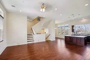 209 Burr St, Houston, TX 77011 - Photo 7