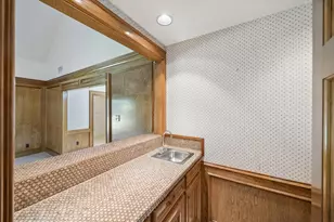 3902 Holder Forest Dr, Houston, TX 77088 - Photo 11
