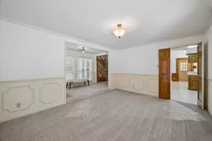 3902 Holder Forest Dr, Houston, TX 77088 - Photo 5