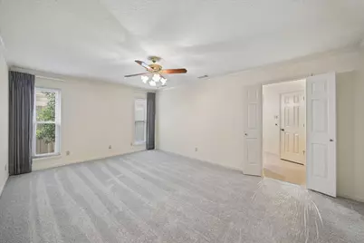 3902 Holder Forest Drive, Houston, TX 77088 - Photo 23