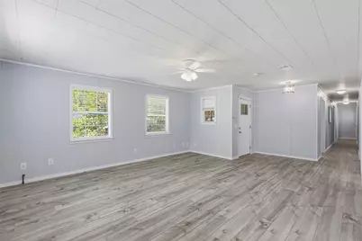 1310 Brazos Street, Hempstead, TX 77445 - Photo 5