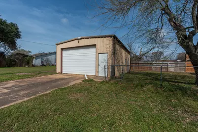 1310 Brazos Street, Hempstead, TX 77445 - Photo 29