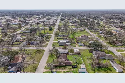 1310 Brazos Street, Hempstead, TX 77445 - Photo 39