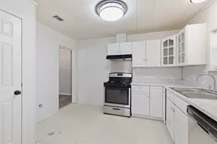 1310 Brazos St, Hempstead, TX 77445 - Photo 9