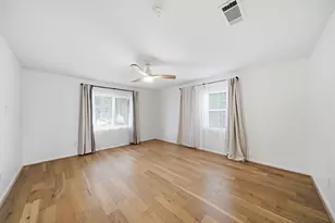 6441 Olympia Dr, Houston, TX 77057 - Photo 15