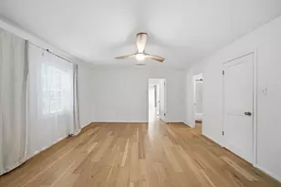 6441 Olympia Dr, Houston, TX 77057 - Photo 17