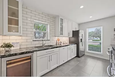 6441 Olympia Drive #121, Houston, TX 77057 - Photo 7