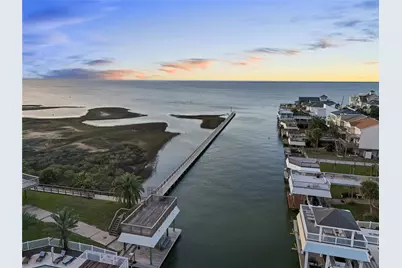22318 Vista Del Mar, Galveston, TX 77554 - Photo 37