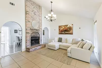 19323 Hollowlog Drive, Katy, TX 77449 - Photo 7