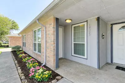 19323 Hollowlog Drive, Katy, TX 77449 - Photo 3