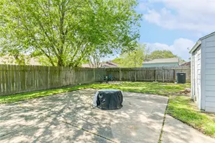 19323 Hollowlog Dr, Katy, TX 77449 - Photo 27