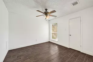 4222 Wildacres Dr, Houston, TX 77072 - Photo 17