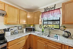 4832 Belton Ln, Anahuac, TX 77514 - Photo 13