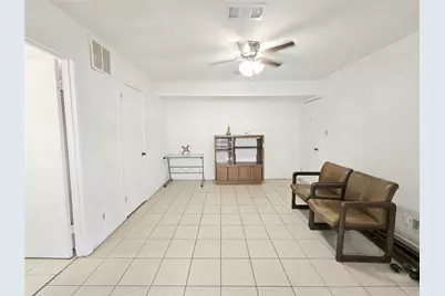 6201 Ranchester Drive #1, Houston, TX 77036 - Photo 17
