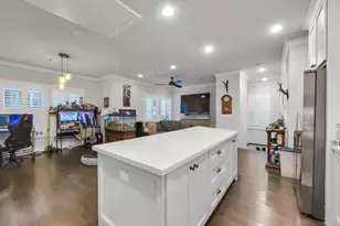 508 E 25th St, Houston, TX 77008 - Photo 31