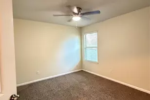 1134 Shadow Glenn Dr, Conroe, TX 77301 - Photo 9