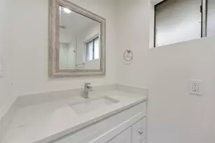 8811 Tavistock Dr, Houston, TX 77031 - Photo 27